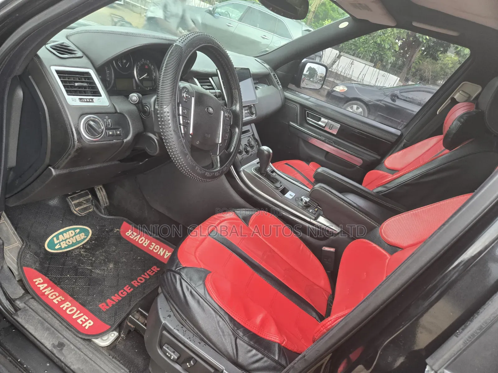 Land Rover Range Rover 2011 Black