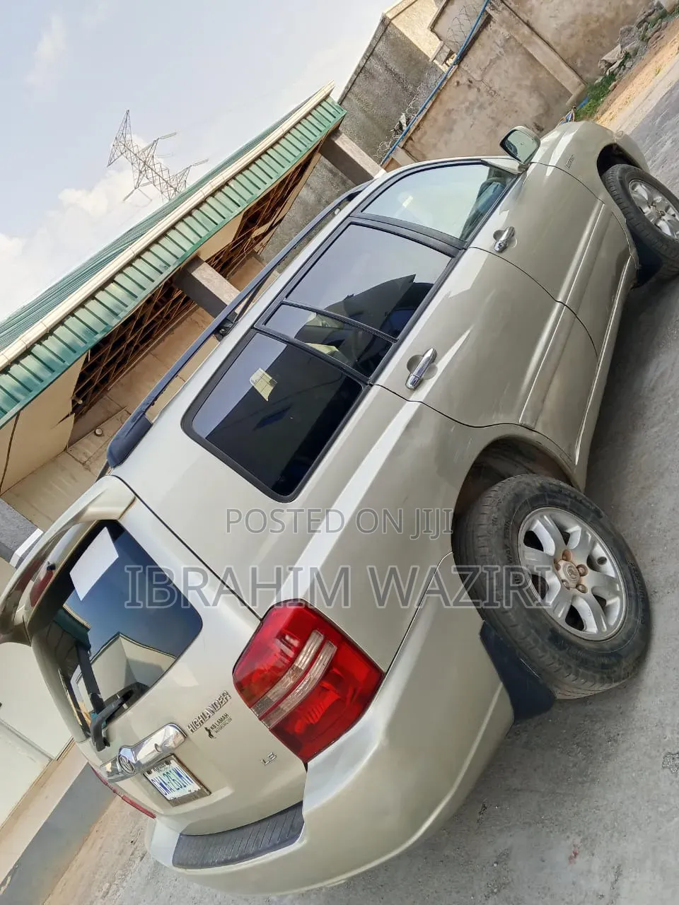 Toyota Highlander 2004 Gold