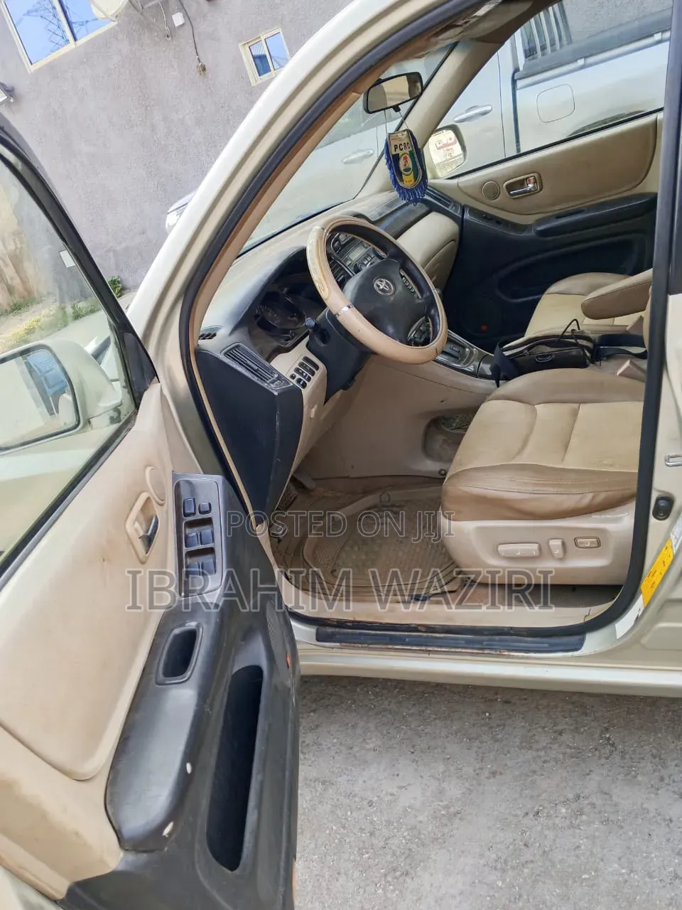 Toyota Highlander 2004 Gold