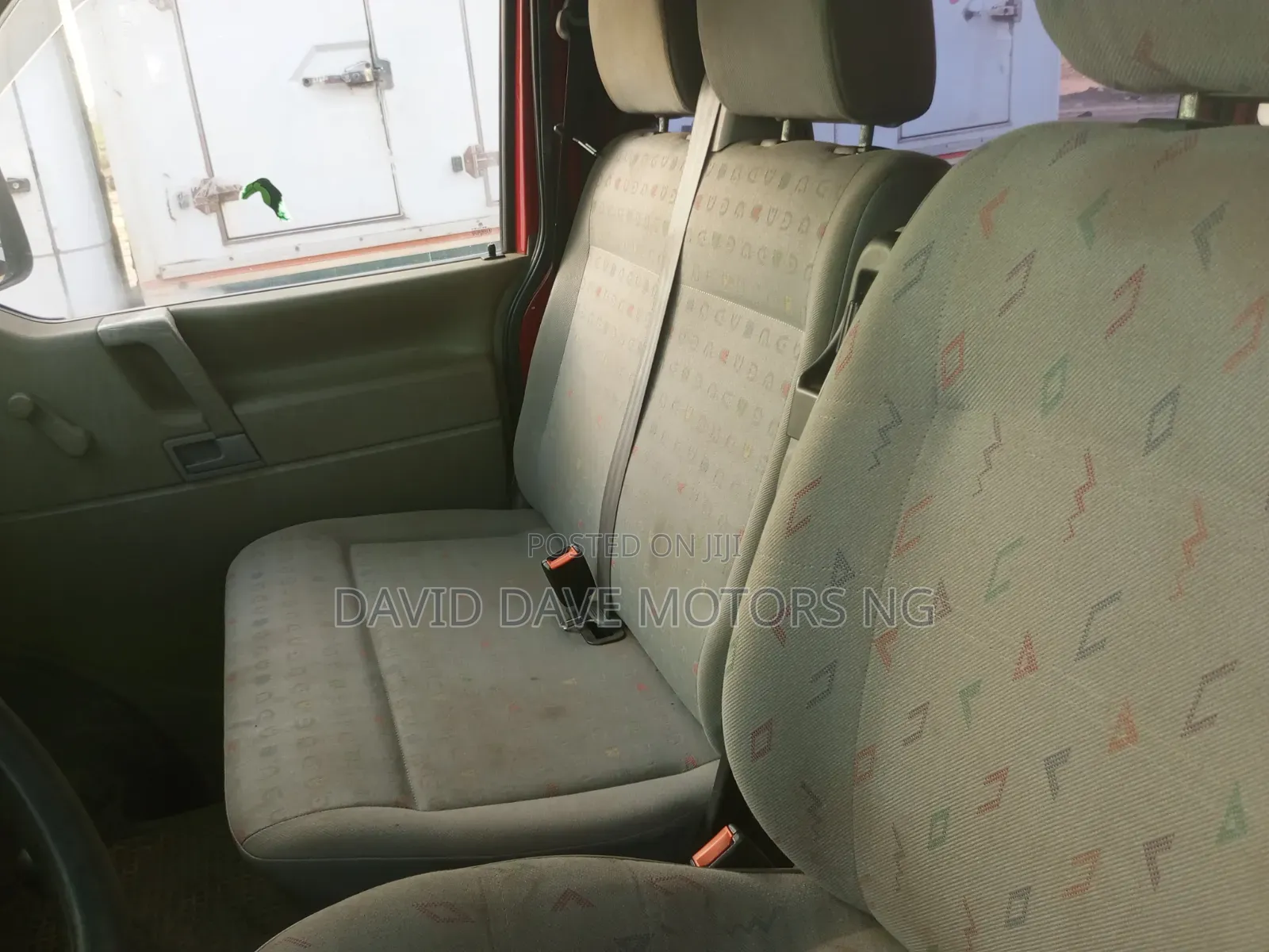 Volkswagen Transporter 2004 Orange