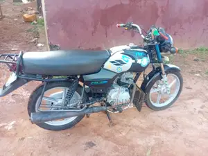 TVS HLX 125 2023 Black