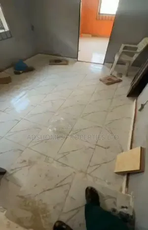 Mini Flat in Palmgroove for rent