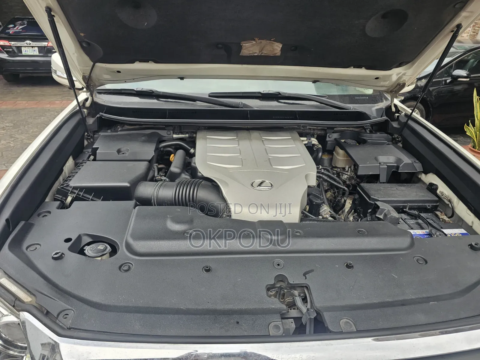 Lexus GX 460 Luxury 2017 White