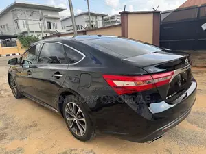 Toyota Avalon 2017 Black