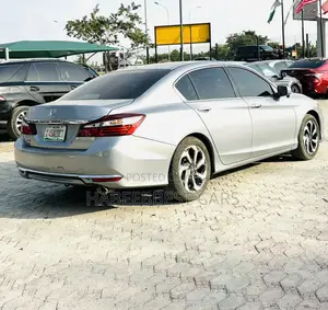 Honda Accord 2016 Silver