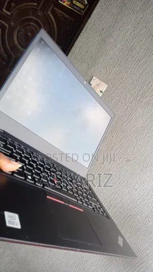 Laptop Lenovo ThinkPad L14 16GB Intel Core i5 SSD 256GB