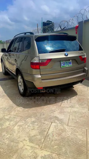 BMW X3 3.0si Automatic 2008 Gold