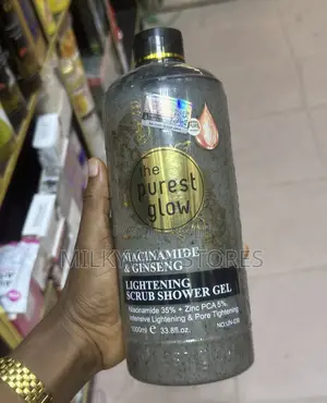 The Purest Glow Niacinamide and Ginseng Lightening Scrub Shower Gel