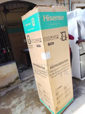 Hisense Double Door 264L Refrigerator With Integrated Dispenser