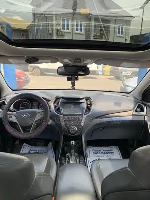 Hyundai Santa Fe 2017 Black