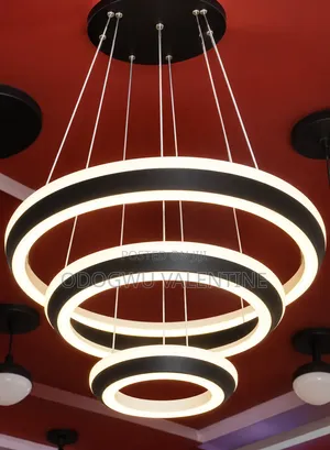 Luxury 3-Ring LED Pendant Chandelier (Black and Warm White)