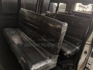 Toyota HiAce 2012 White
