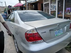 Toyota Camry 2003 Silver