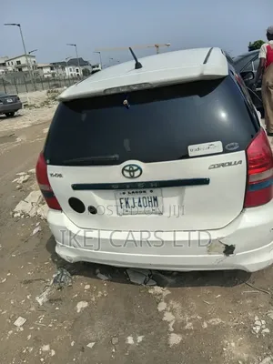 Toyota Corolla 2007 White