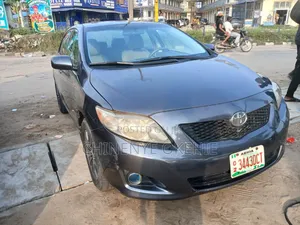 Toyota Corolla 2010 Gray