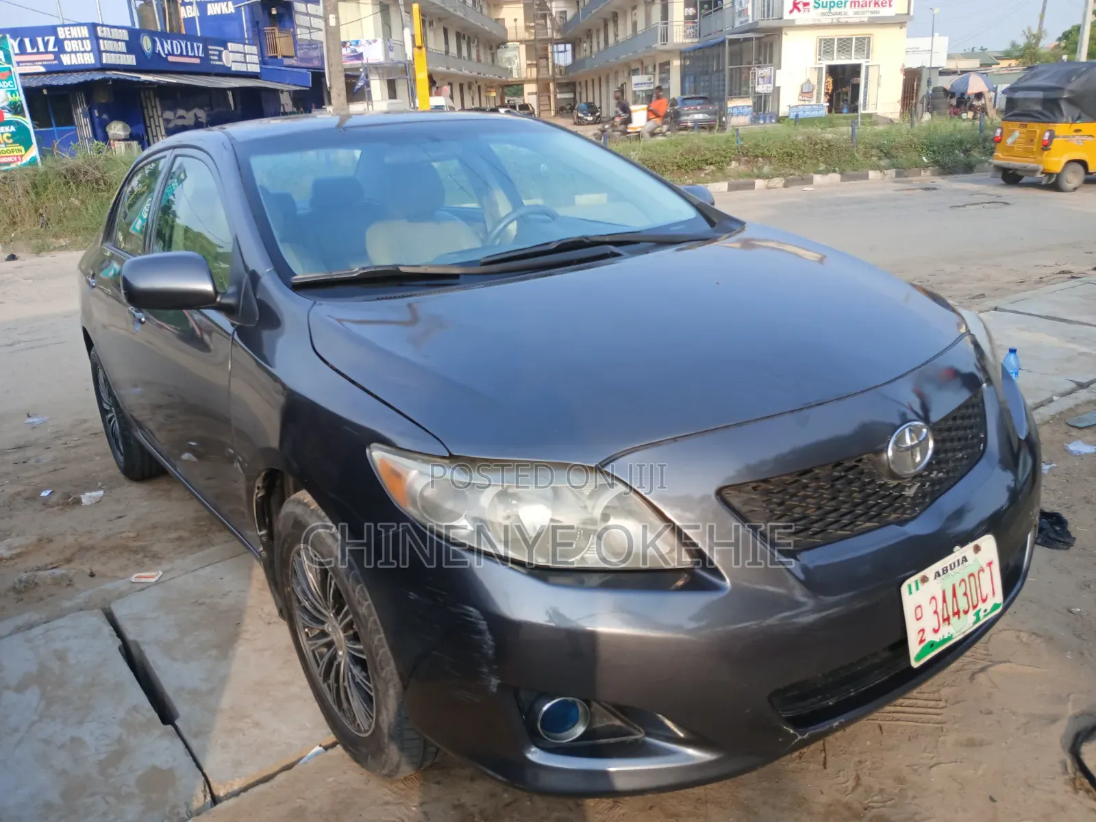 Toyota Corolla 2010 Gray