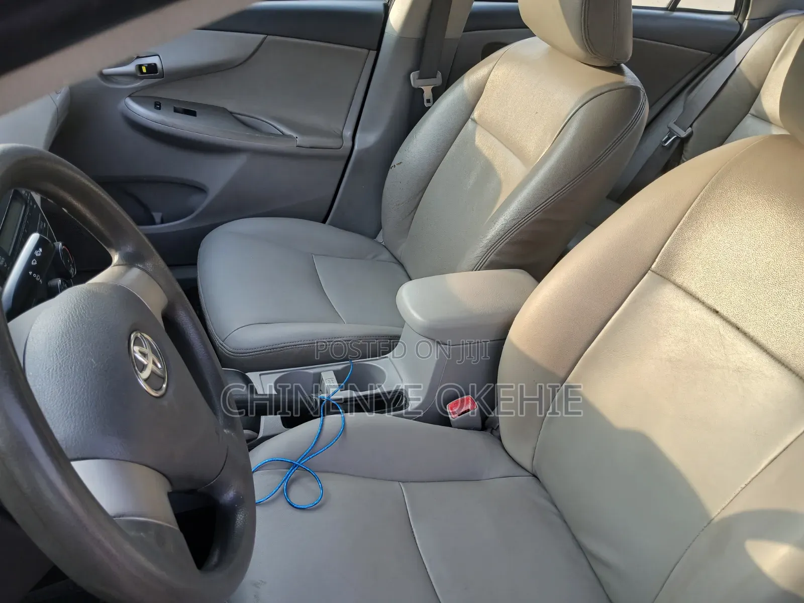 Toyota Corolla 2010 Gray