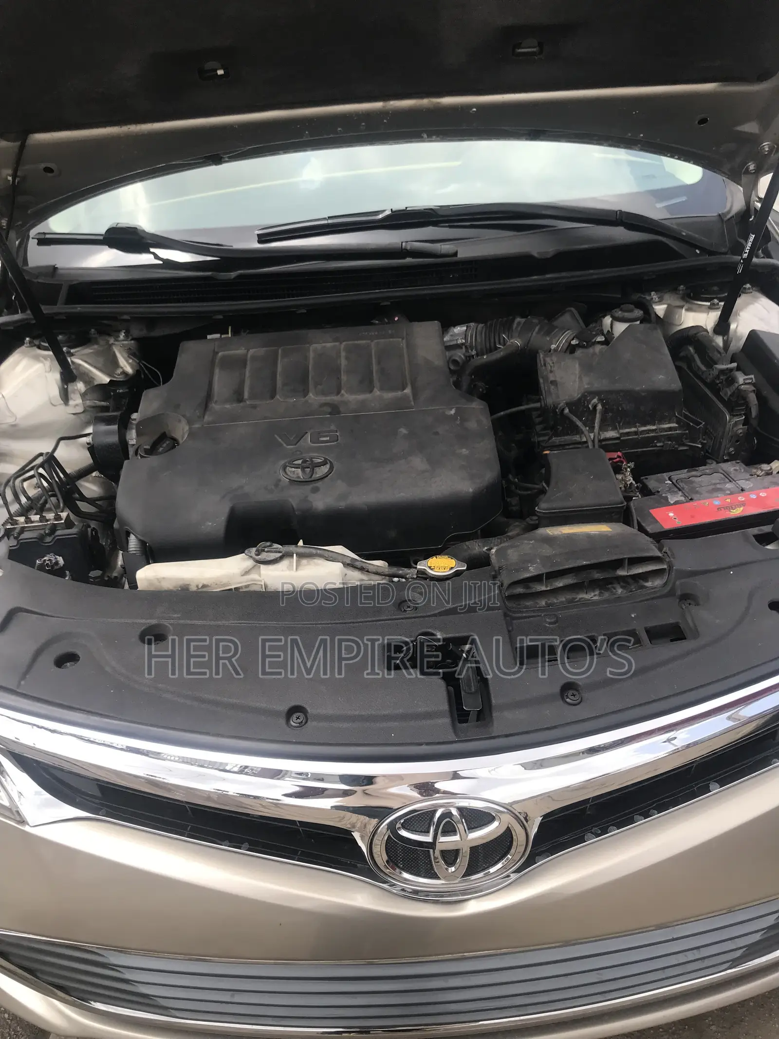 Toyota Avalon 2014 Gold