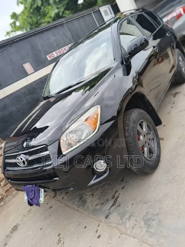 Toyota RAV4 2007 Black