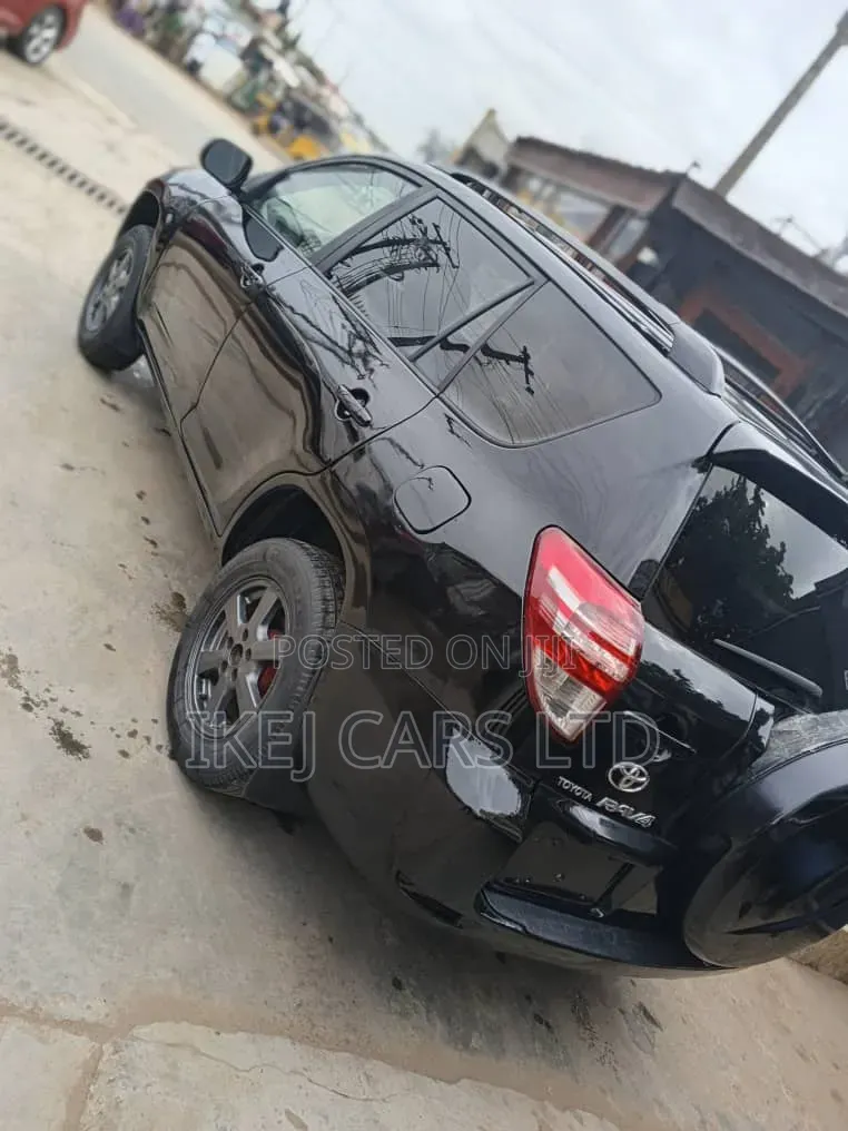 Toyota RAV4 2007 Black