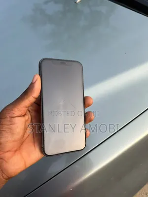 Apple iPhone 11 64 GB Black