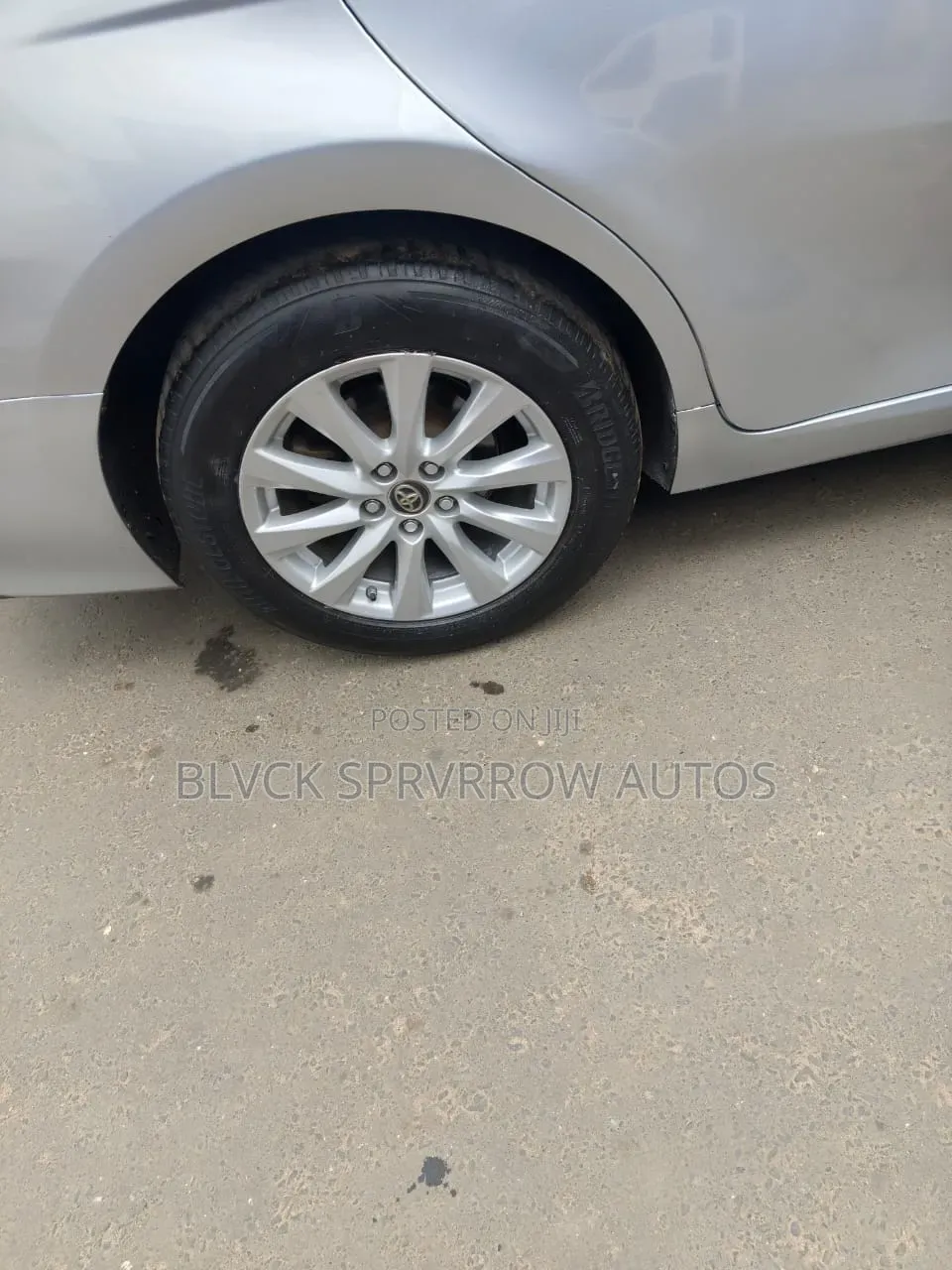 Toyota Camry 2018 Silver