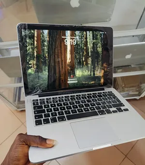 Laptop Apple MacBook Pro 2015 8GB Intel Core i5 SSD 128GB