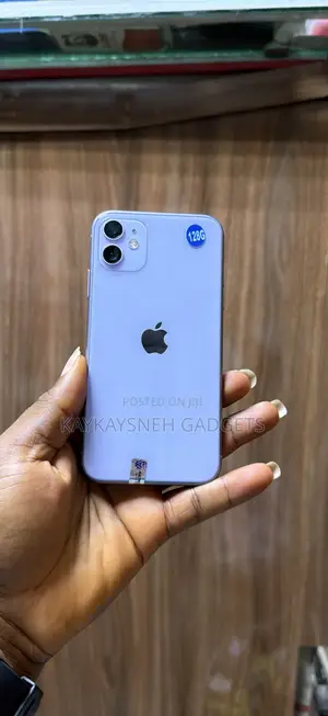 Apple iPhone 11 128 GB Purple