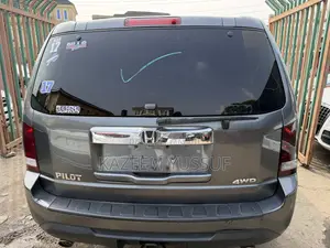 Honda Pilot EX-L 4dr SUV 4WD (3.5L 6cyl 5A) 2013 Gray