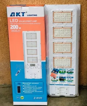 200 Watt Akt Street Lamp