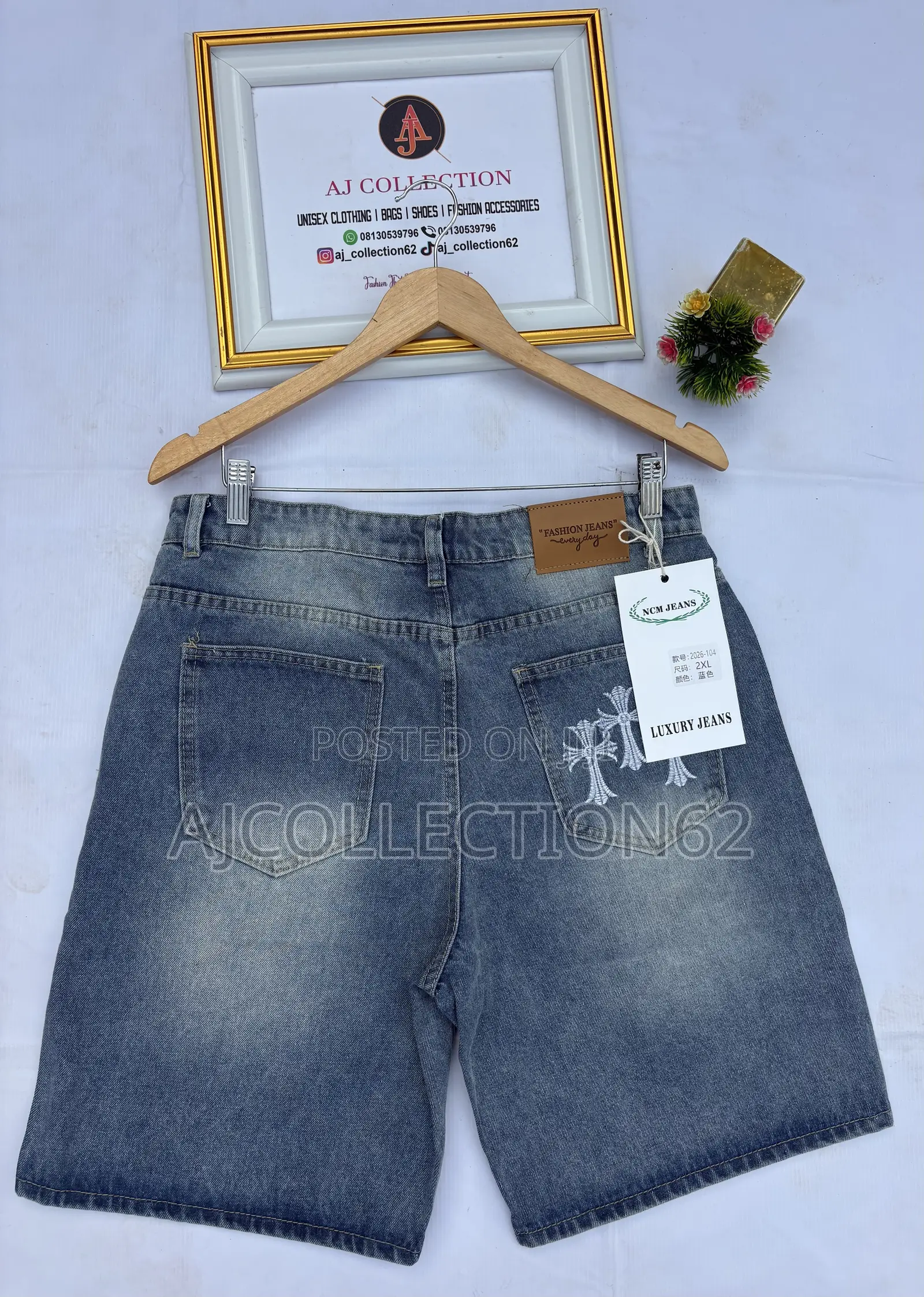 Short Jeans