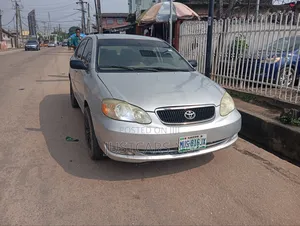 Toyota Corolla 2005 Silver