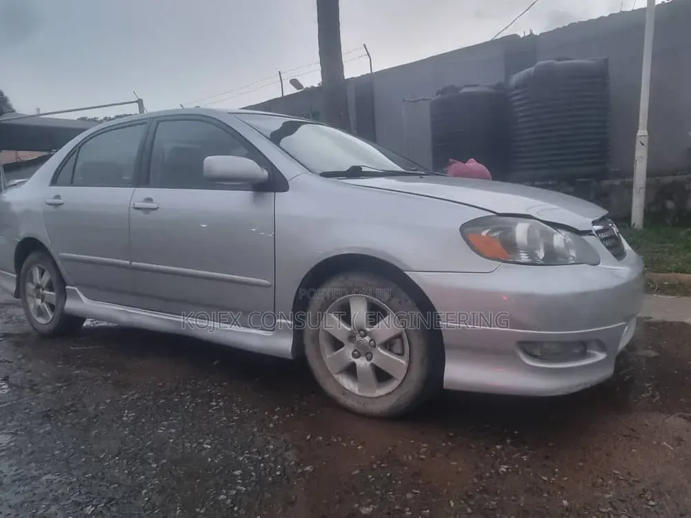 Toyota Corolla S 2005 Silver
