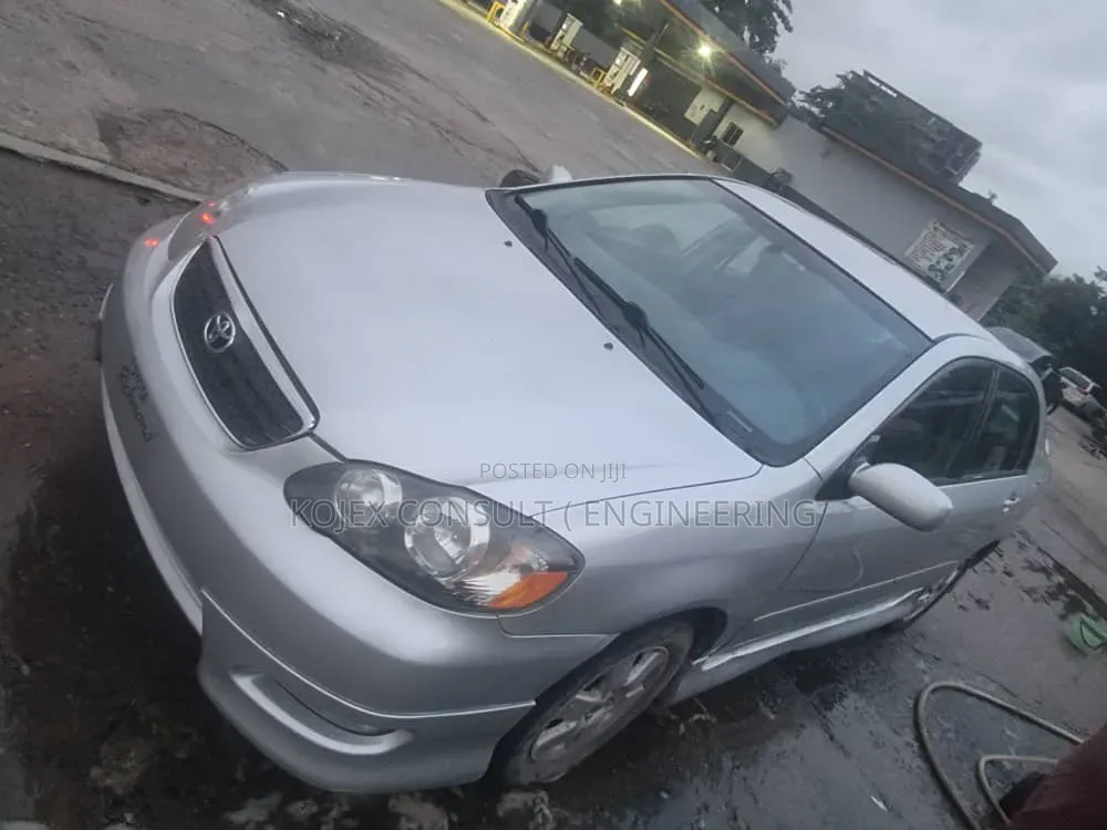 Toyota Corolla S 2005 Silver
