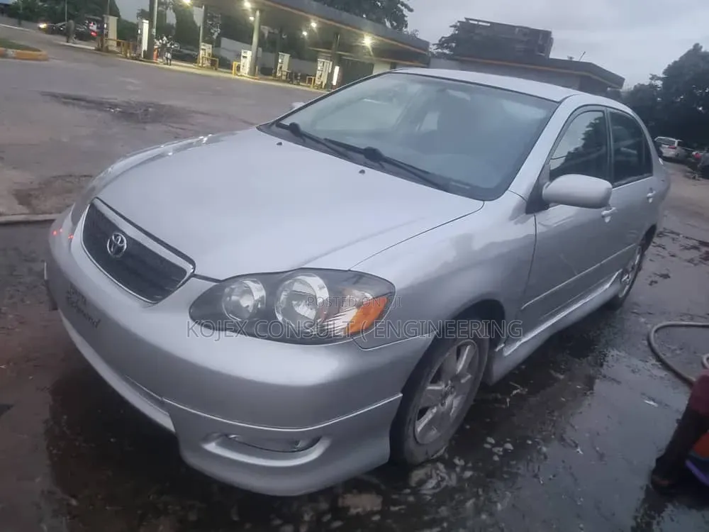 Toyota Corolla S 2005 Silver