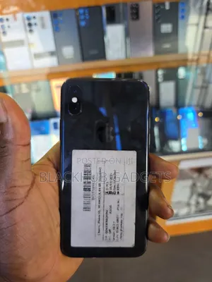 Apple iPhone XS 64 GB