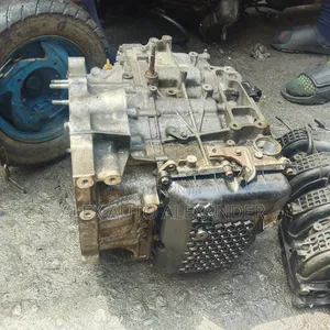 Toyota Highlander 2019 Tokubo Gearbox 30pin 4x4