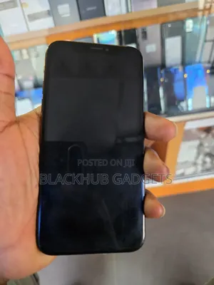 Apple iPhone XS 64 GB