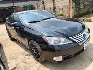 Lexus ES 350 2011 Black