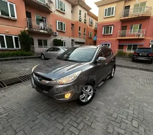 Hyundai Ix35 2012 Brown