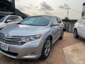 Toyota Venza V6 AWD 2011 Silver