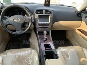 Lexus IS 2007 Blue