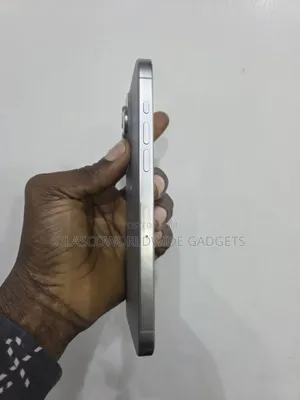 Apple iPhone 15 Pro Max 256 GB Gold