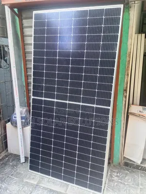 550watts Canadian Solar Panel