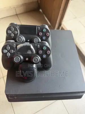 PlayStation 4