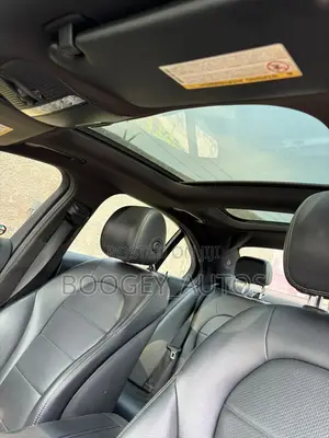 Mercedes-Benz C300 2017 Black