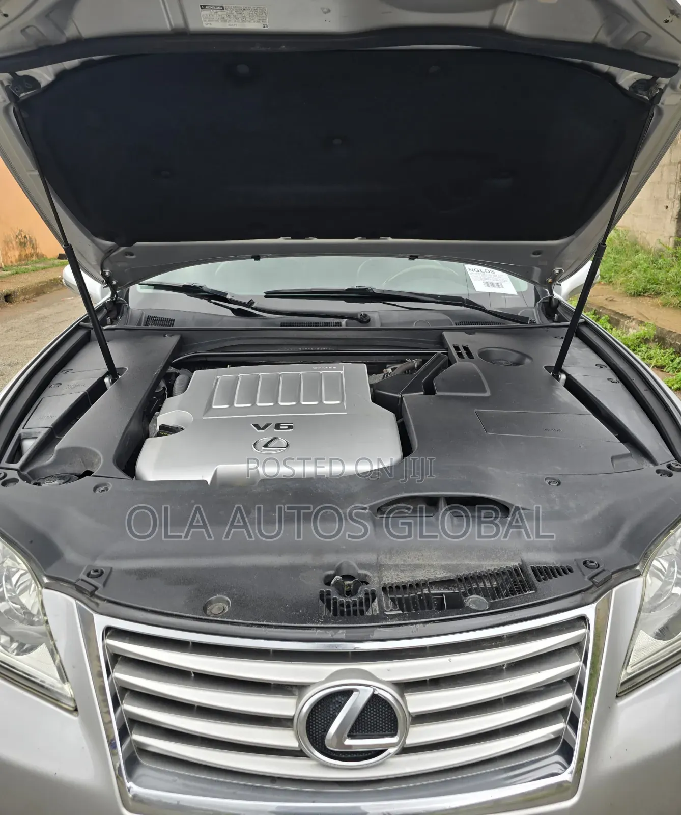 Lexus ES 2012 Silver