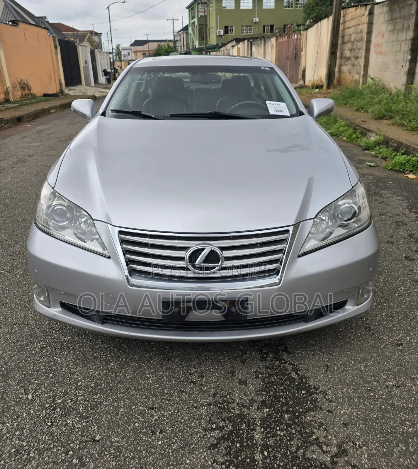 Lexus ES 2012 Silver