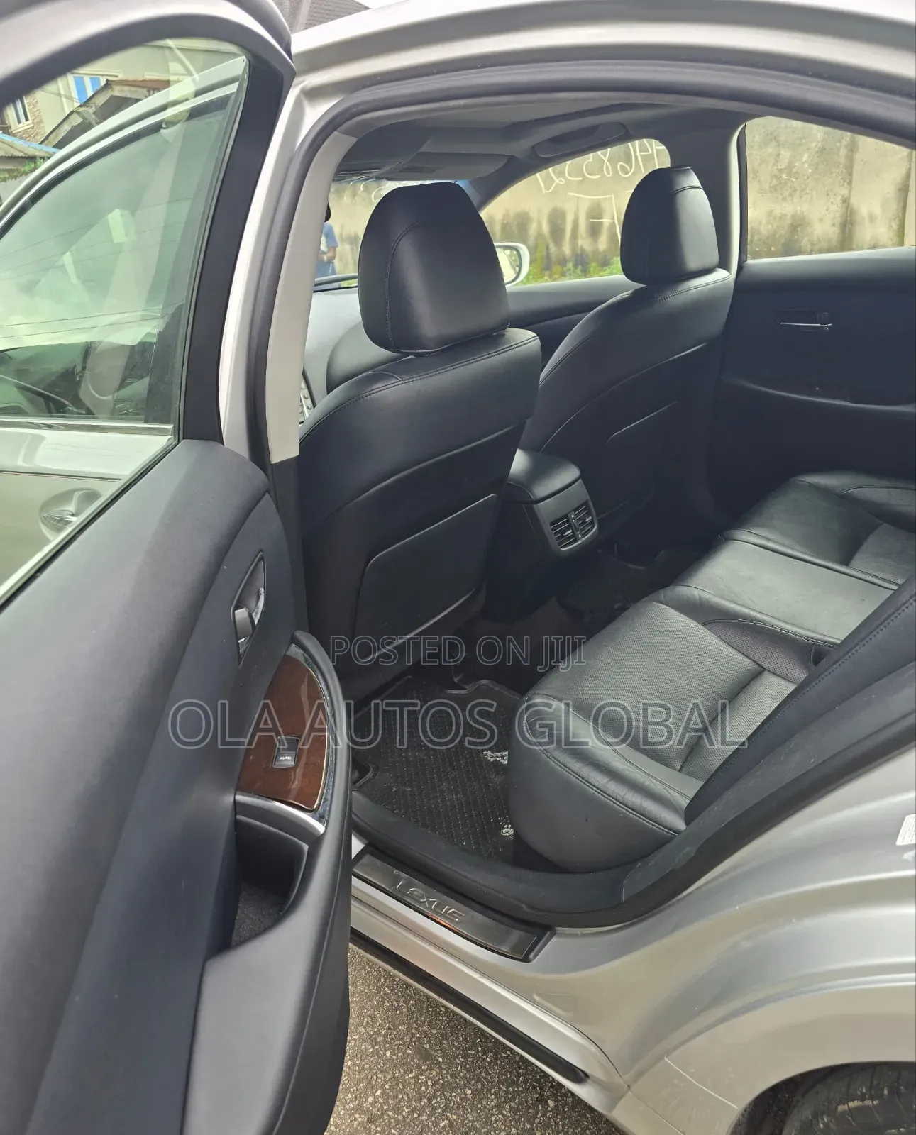 Lexus ES 2012 Silver