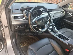 Geely Emgrand Luxury 2021 Silver
